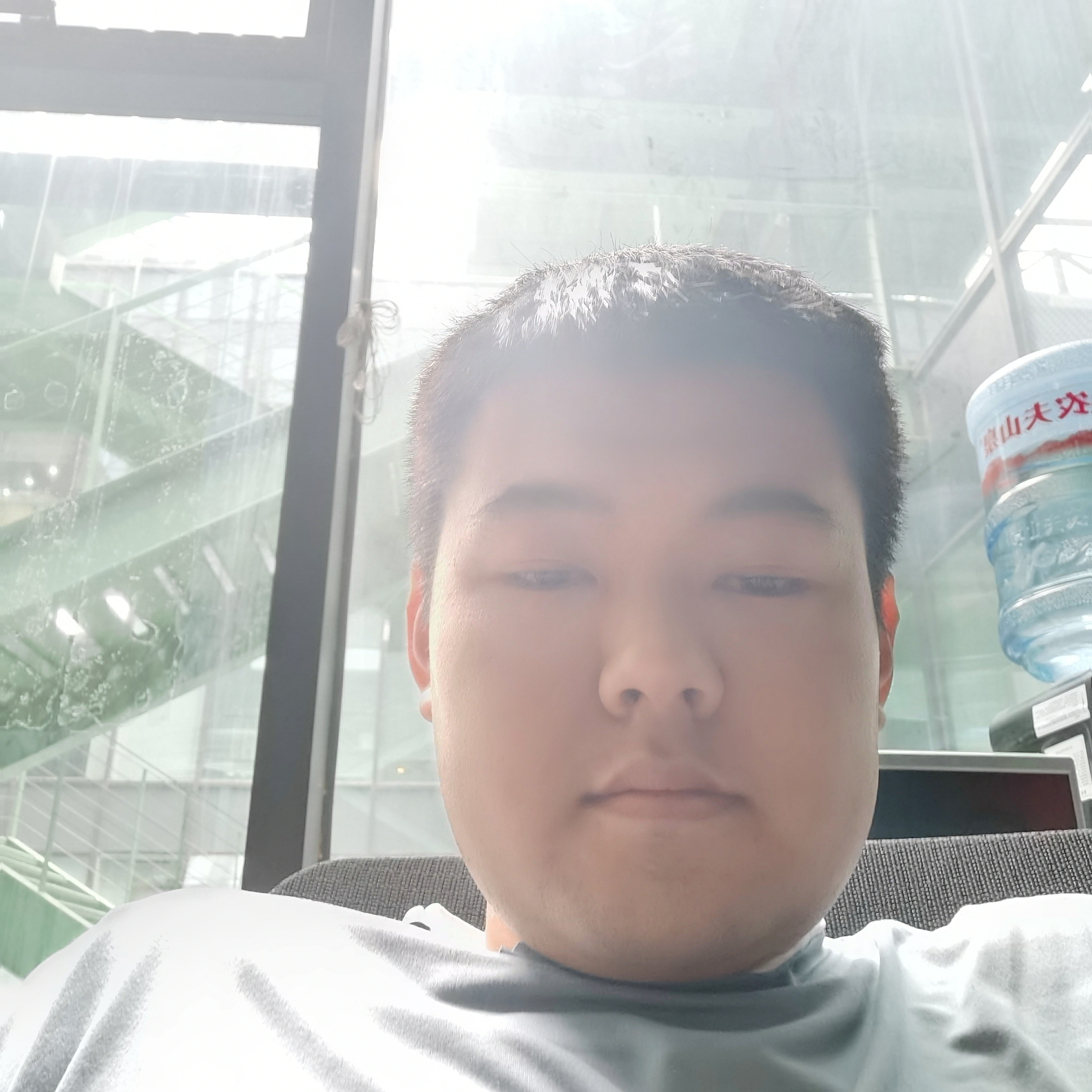 。？！∞的照片