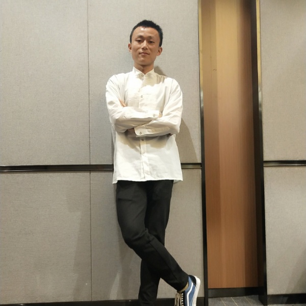 叫我关哥哥的照片