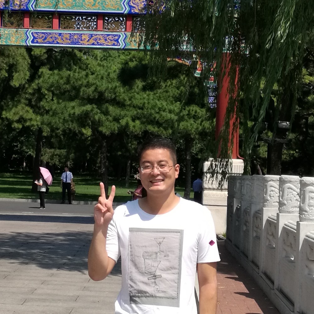 为情所困的好人的照片
