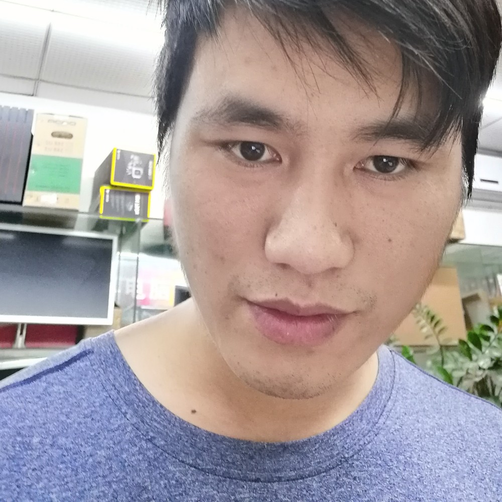 淡淡的暮光的照片