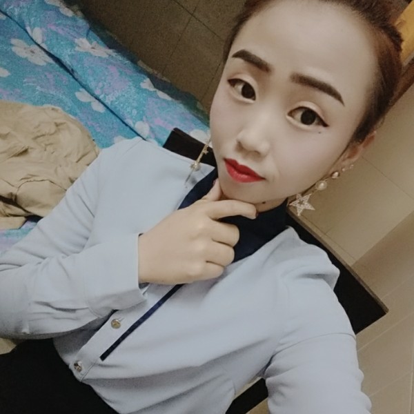 杨柳。的照片