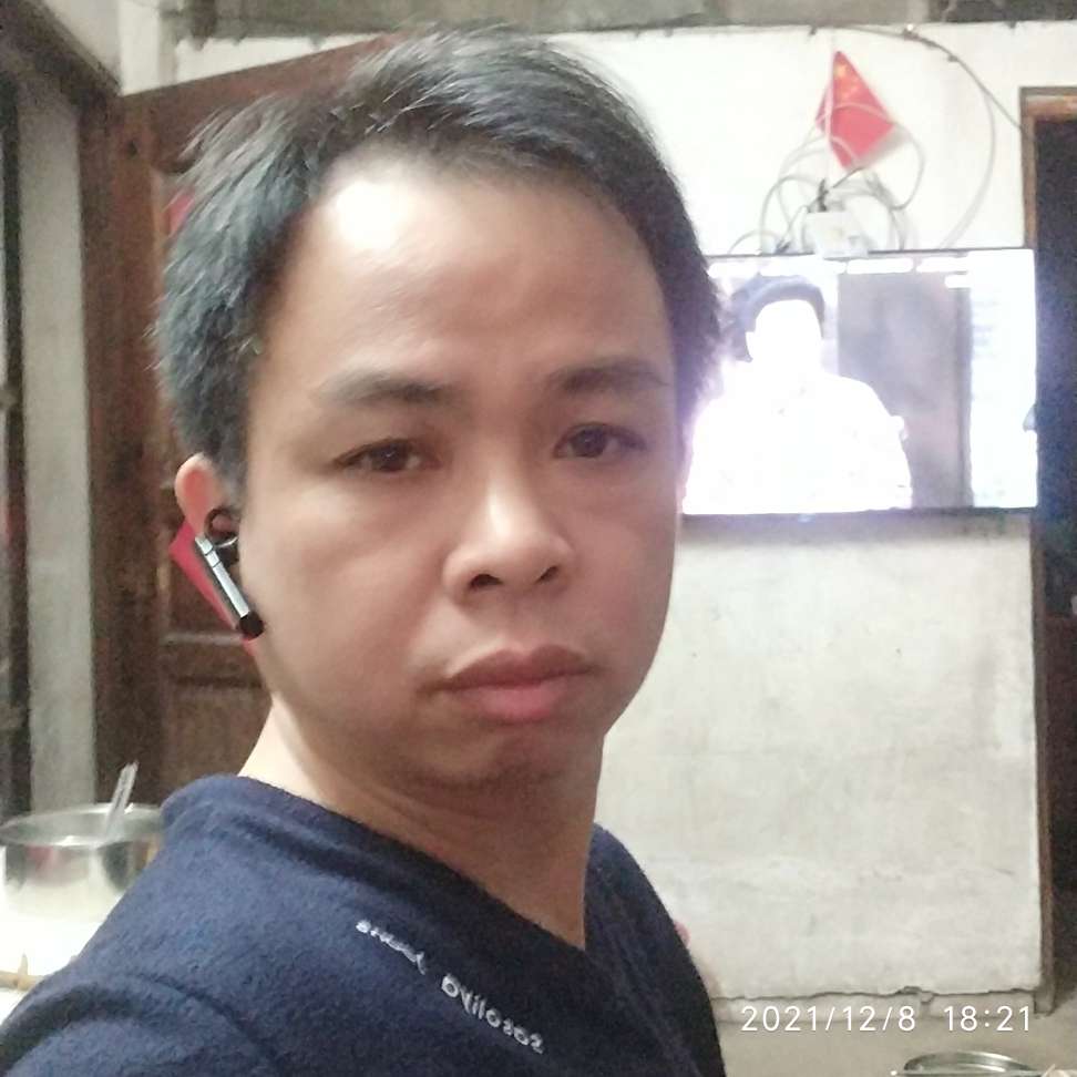 邱吉忠的照片