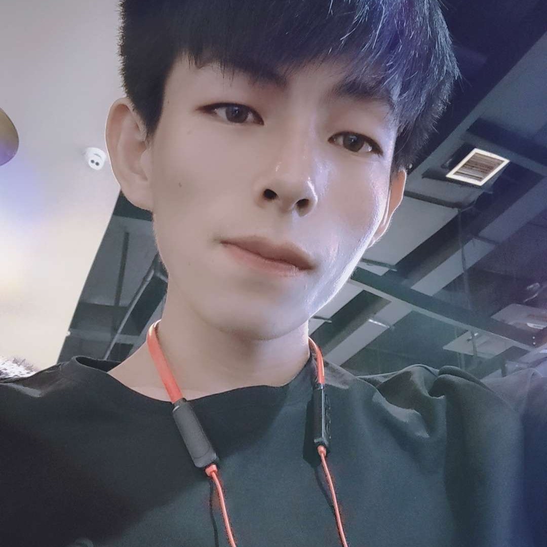 心岛笑洁净的照片