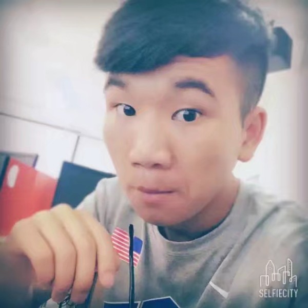 无缘的她的照片