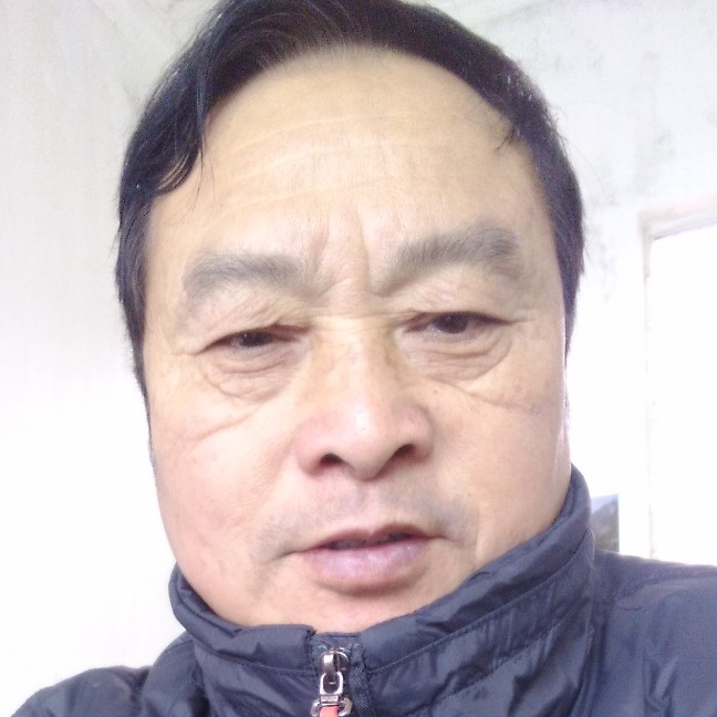 顾汉忠的照片