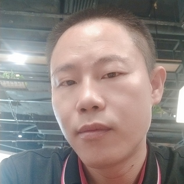 天真保卫牛排的照片
