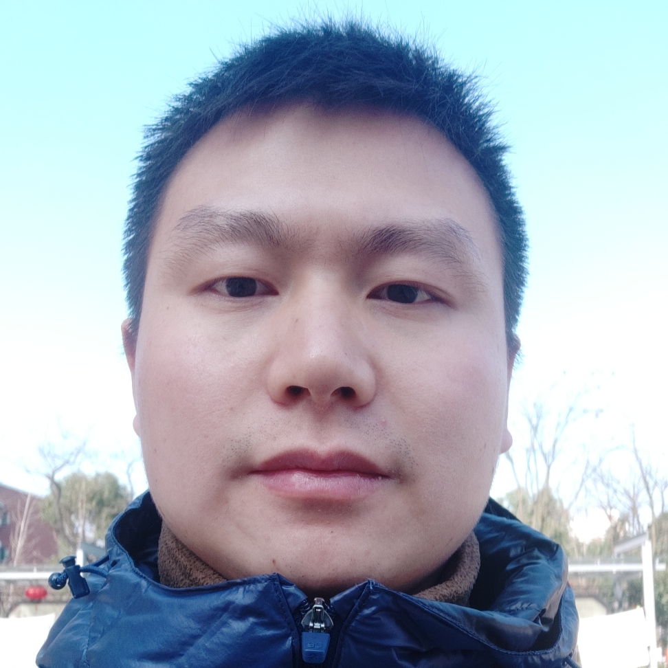 曾光的照片