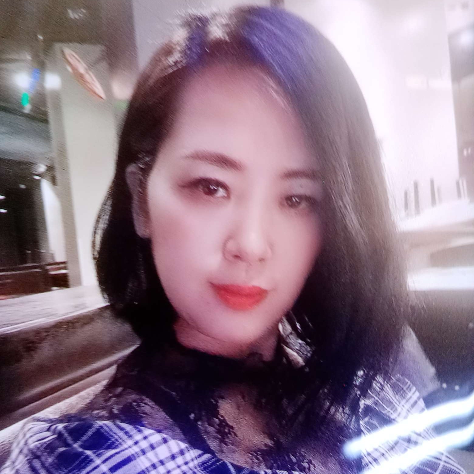 秋月漫步孤單的照片