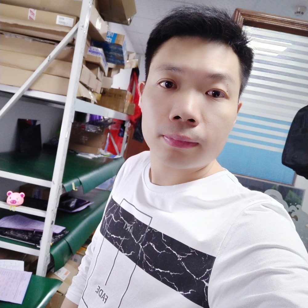 项链那怕孤单的照片
