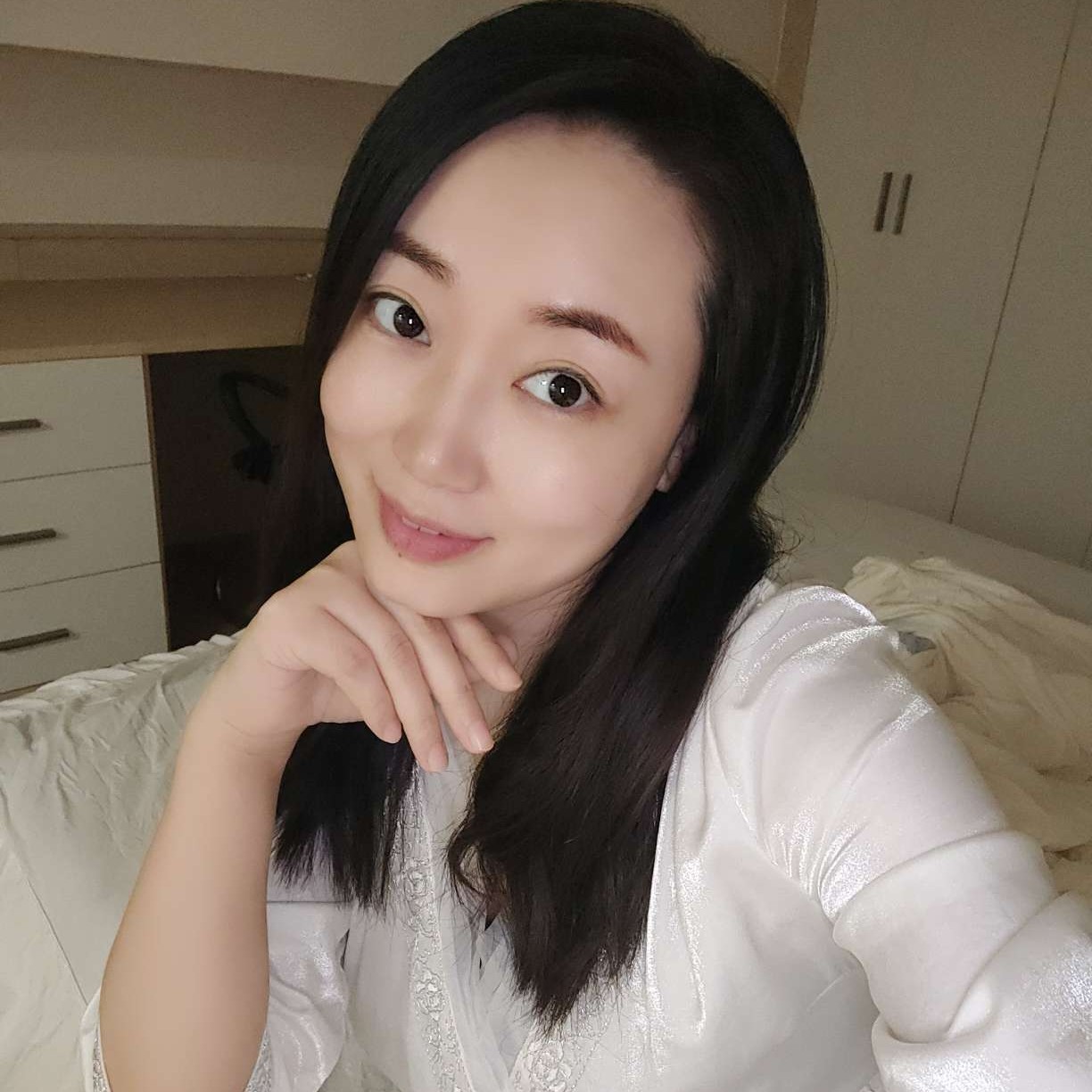 黛儿等待欣喜的照片