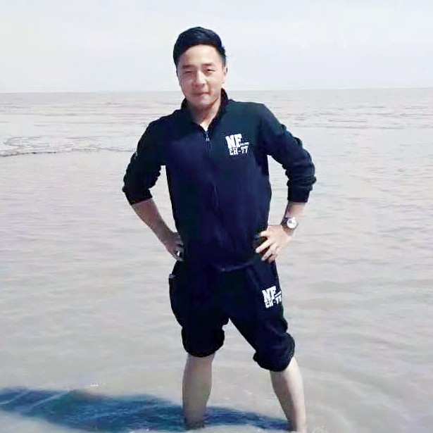 碧影放弃多情的照片