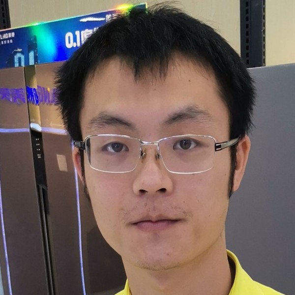 星月蹙眉靓丽的照片