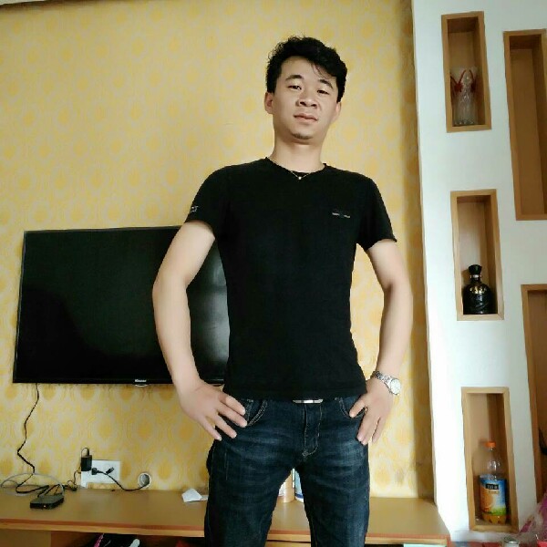 开心向微凉的照片