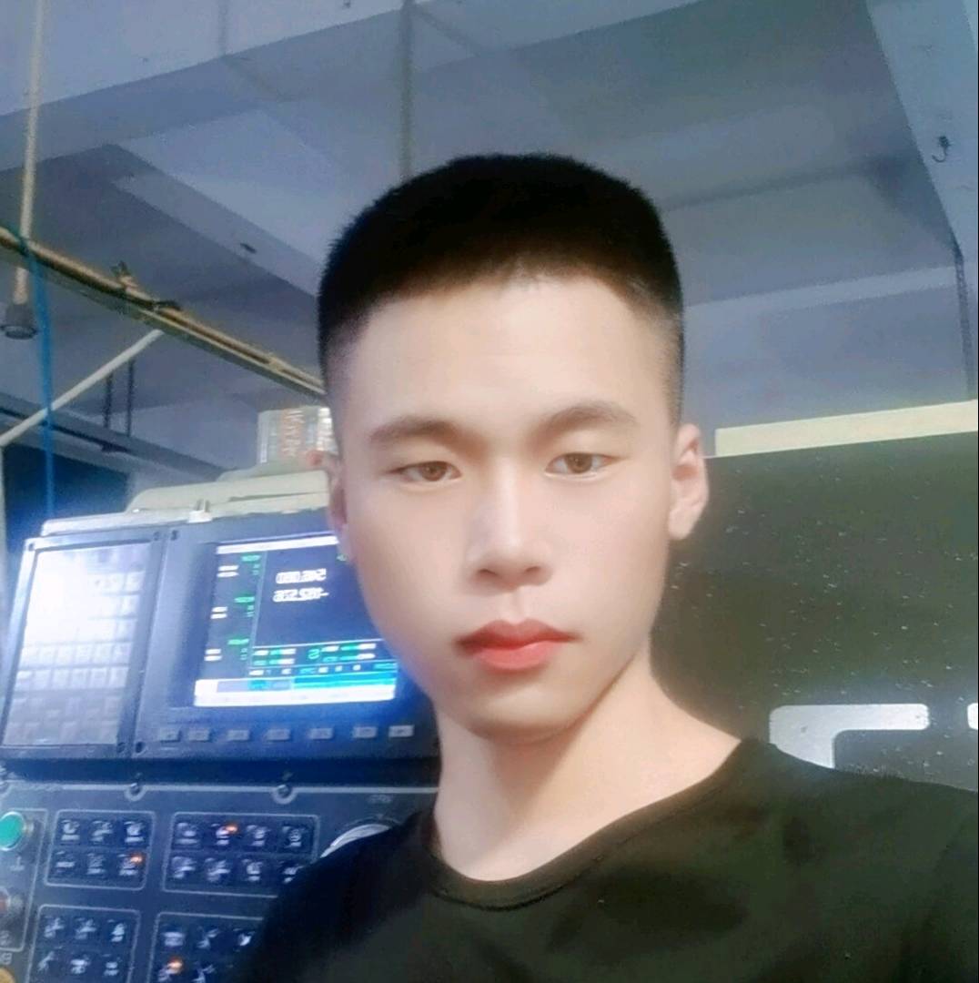 天琛的照片