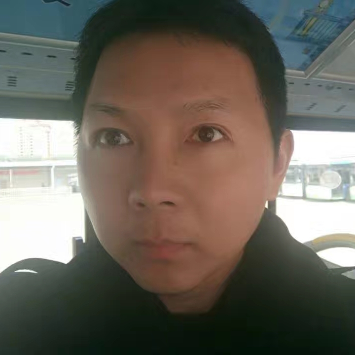 魁梧给舒荷的照片