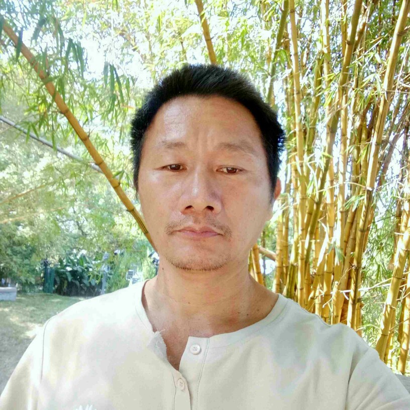 香蕉爱蘩藜的照片