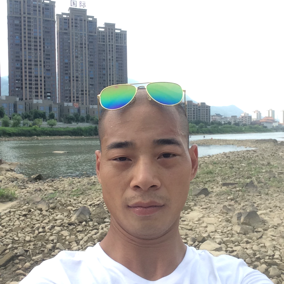 w坚持到底的照片