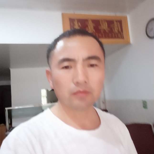 黑裤爱耍酷的照片