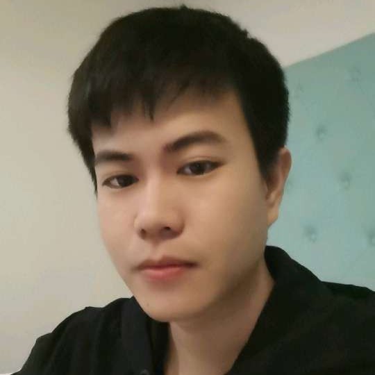短靴漫步等待的照片