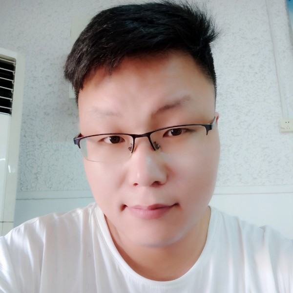 不听话的小狼狗的照片