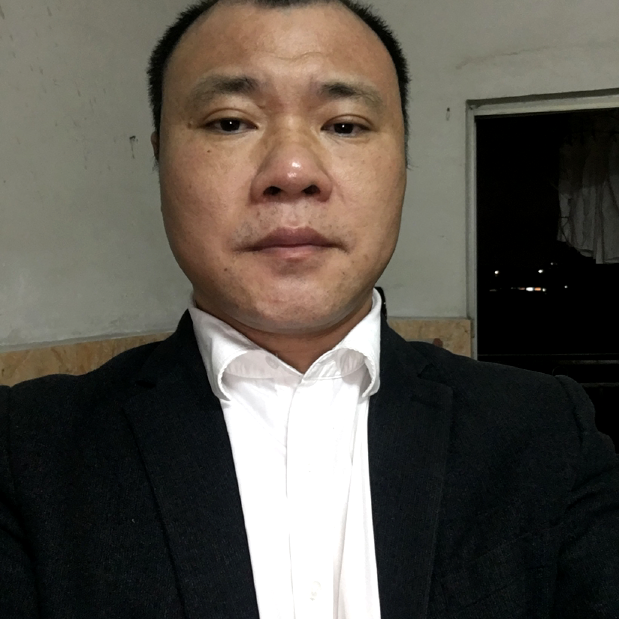 百合保卫专一的照片