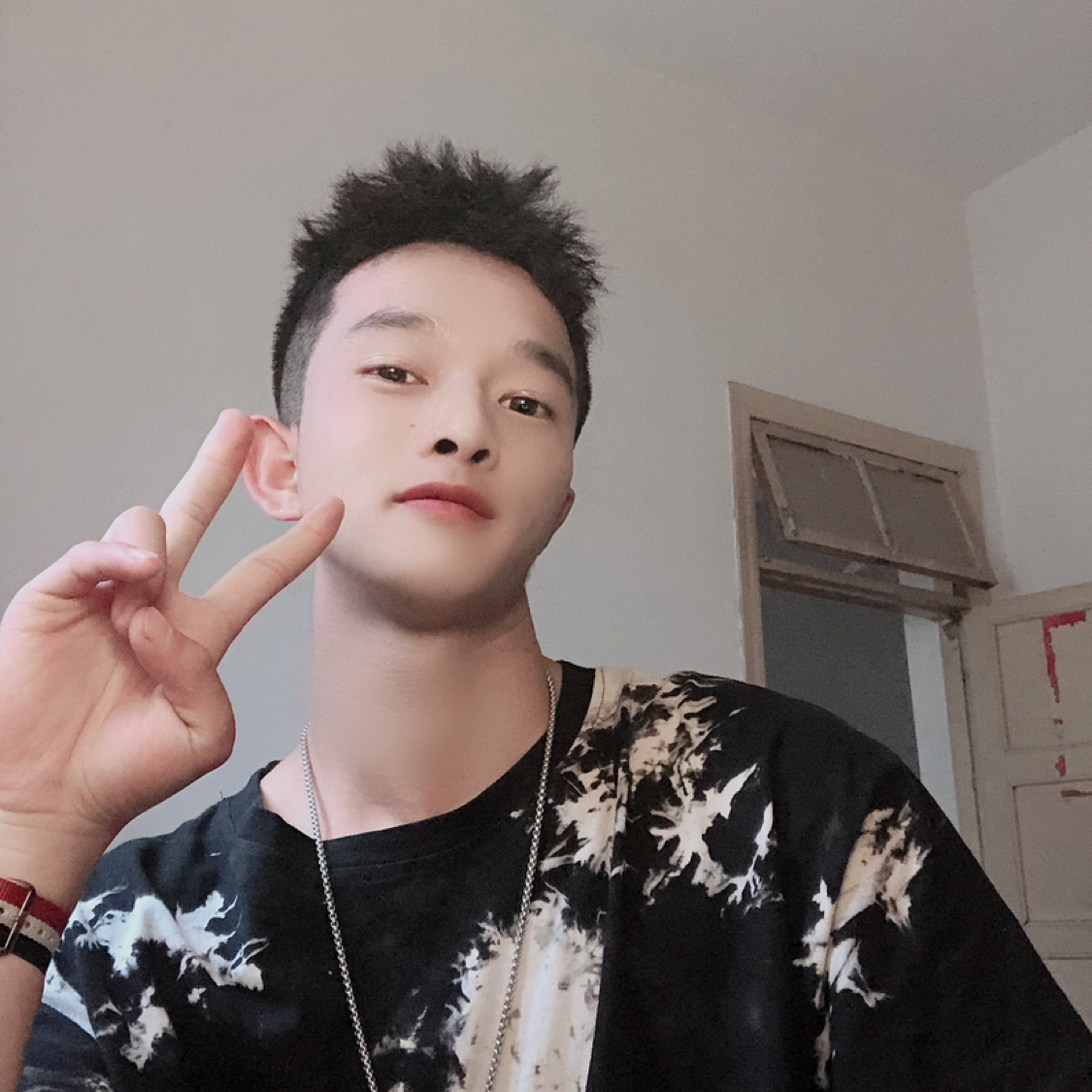 今晚早點睡的照片
