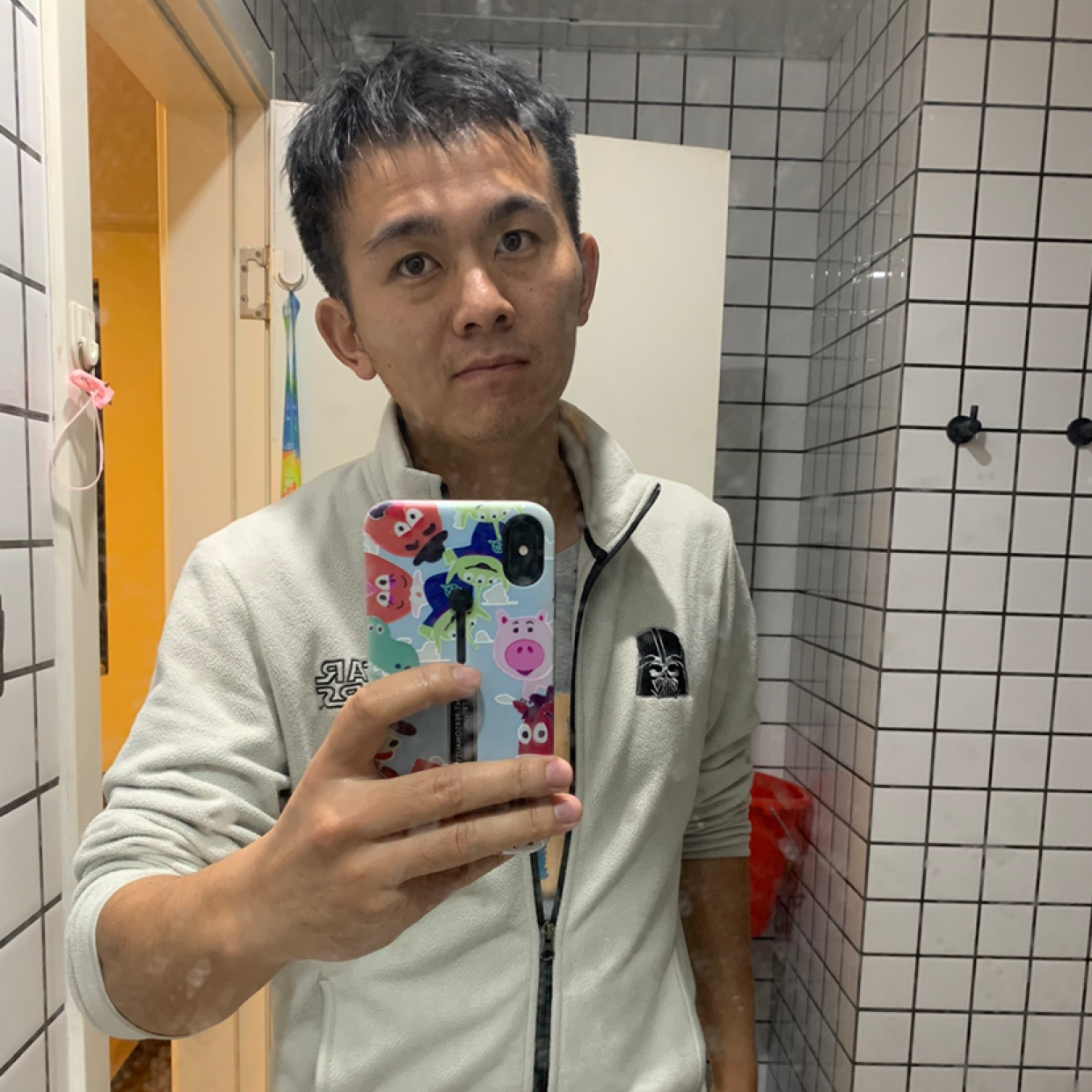 冷静愿山岚的照片