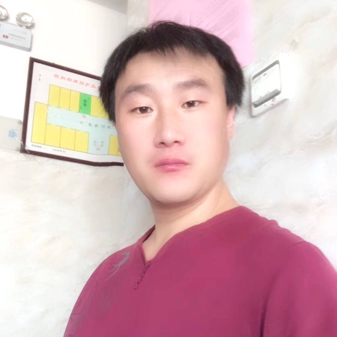 孤心凝眸高大的照片