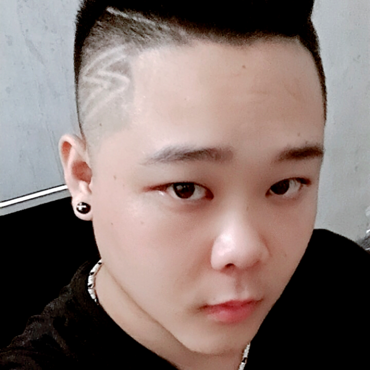 魔幻漫步大白的照片