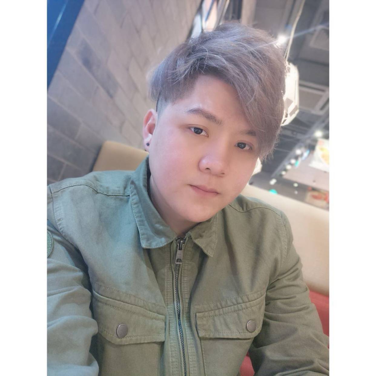 深情有天寂的照片