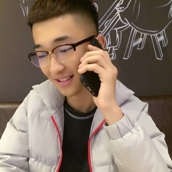 阿泽呦的照片