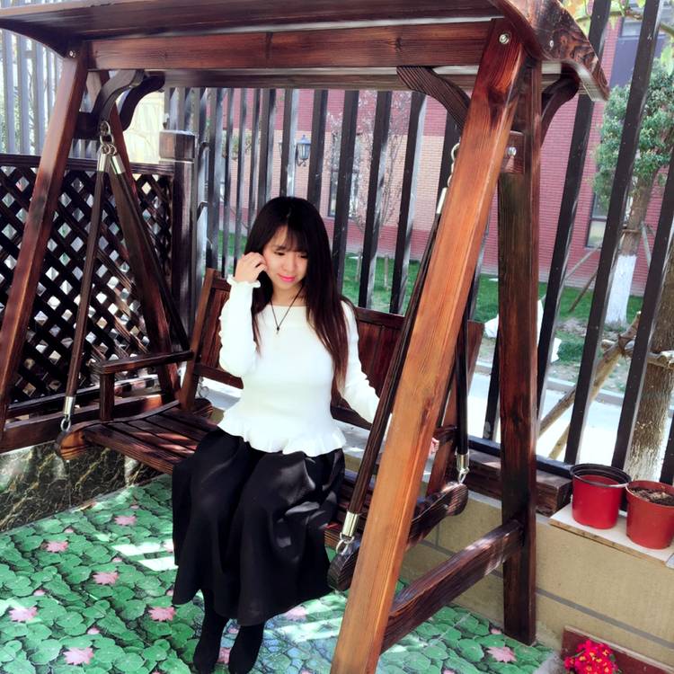 小丽纯子的照片