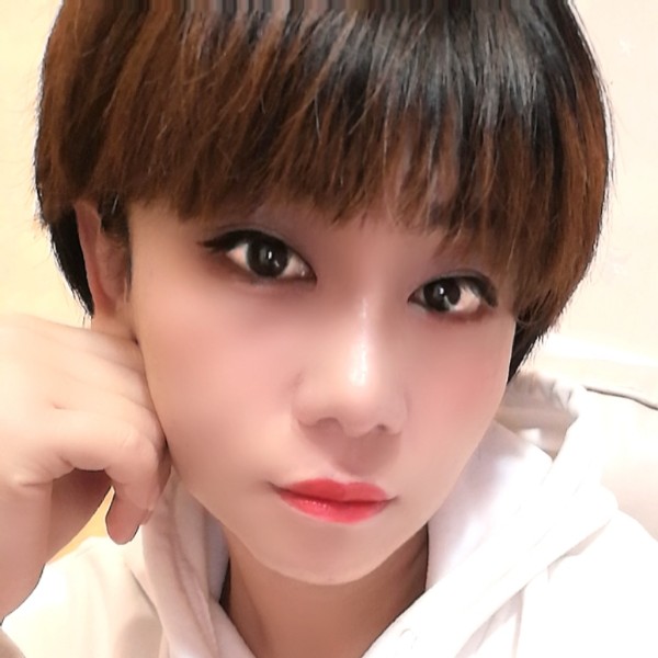 兔兔坚果的照片