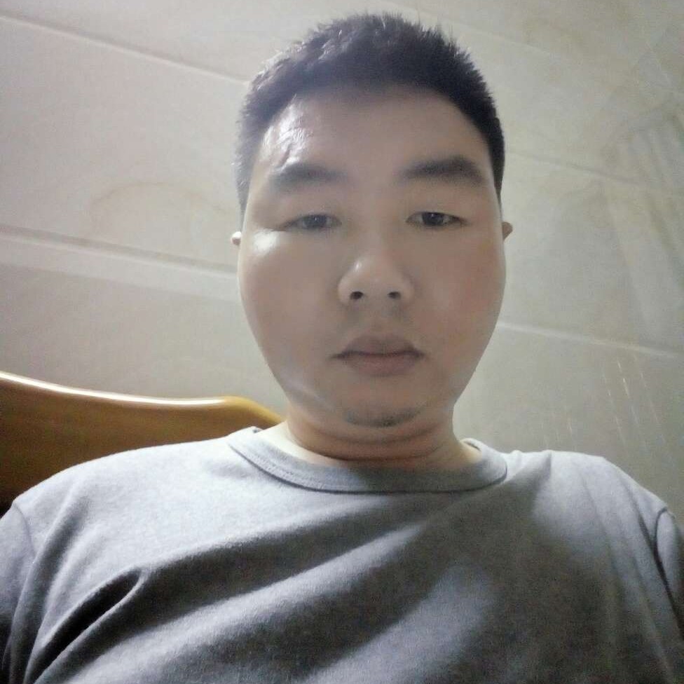 靓丽倾心小白菜的照片