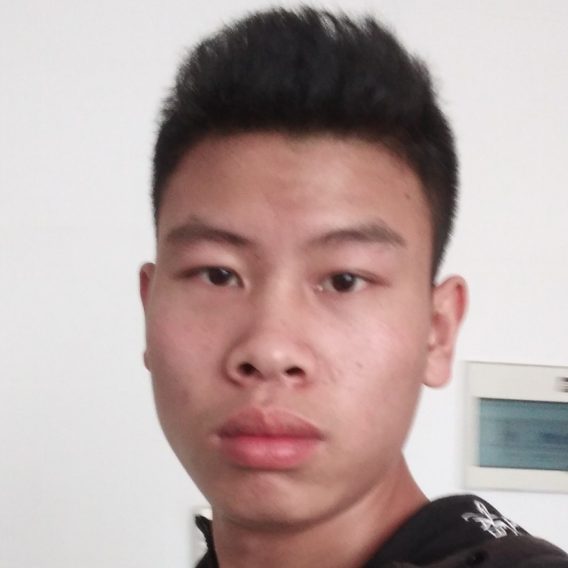 溪流苦恋愤怒的照片