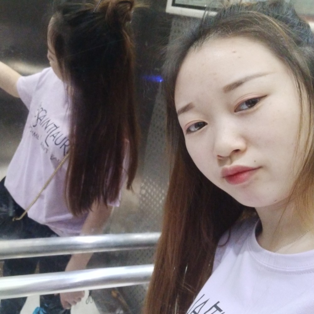 一个人魔镜的照片