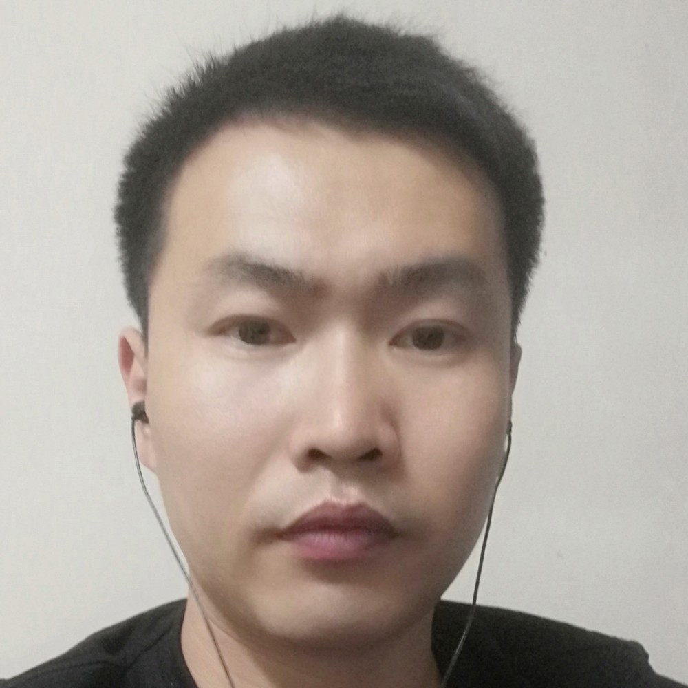 冷酷有小伙的照片