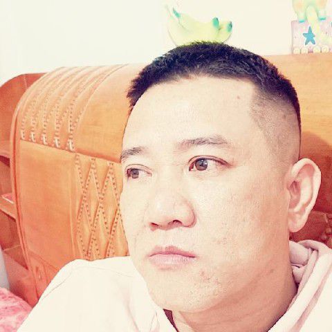思恋凝眸俏皮的照片