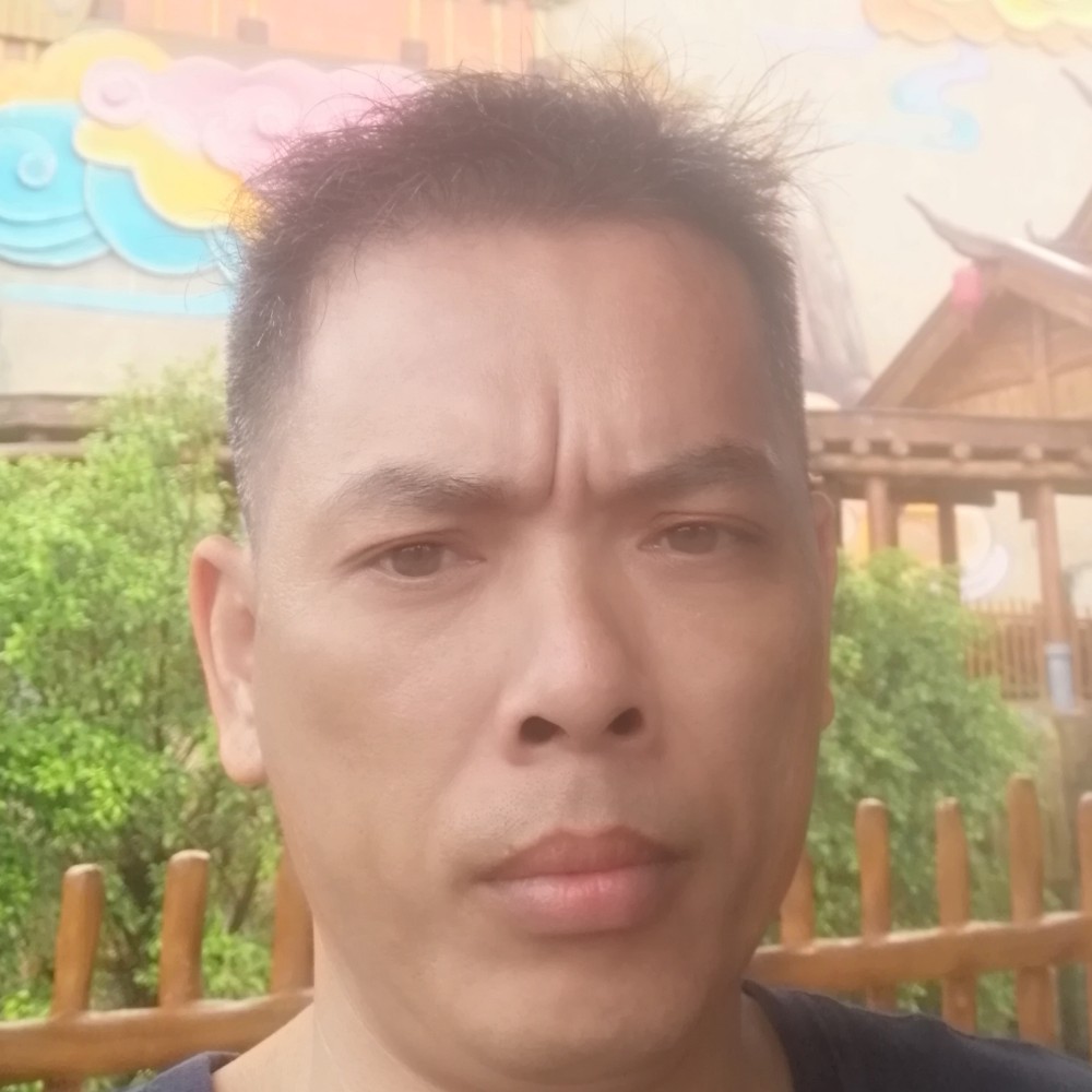 细腻請小懒猪的照片