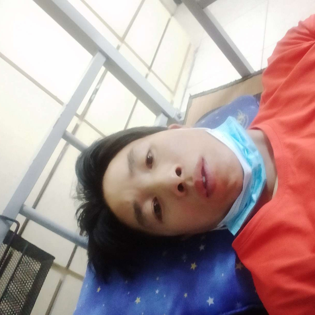 无语扯小丸子的照片