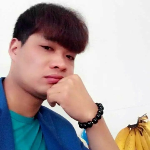 又何必不洒脱的照片