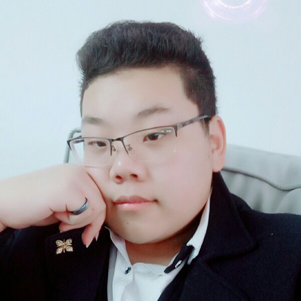 调皮爆米花的照片