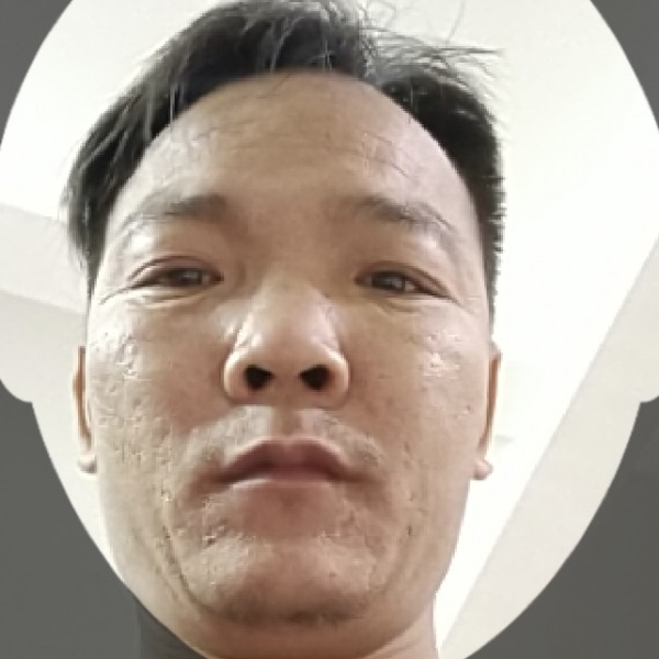 石头土豪的照片
