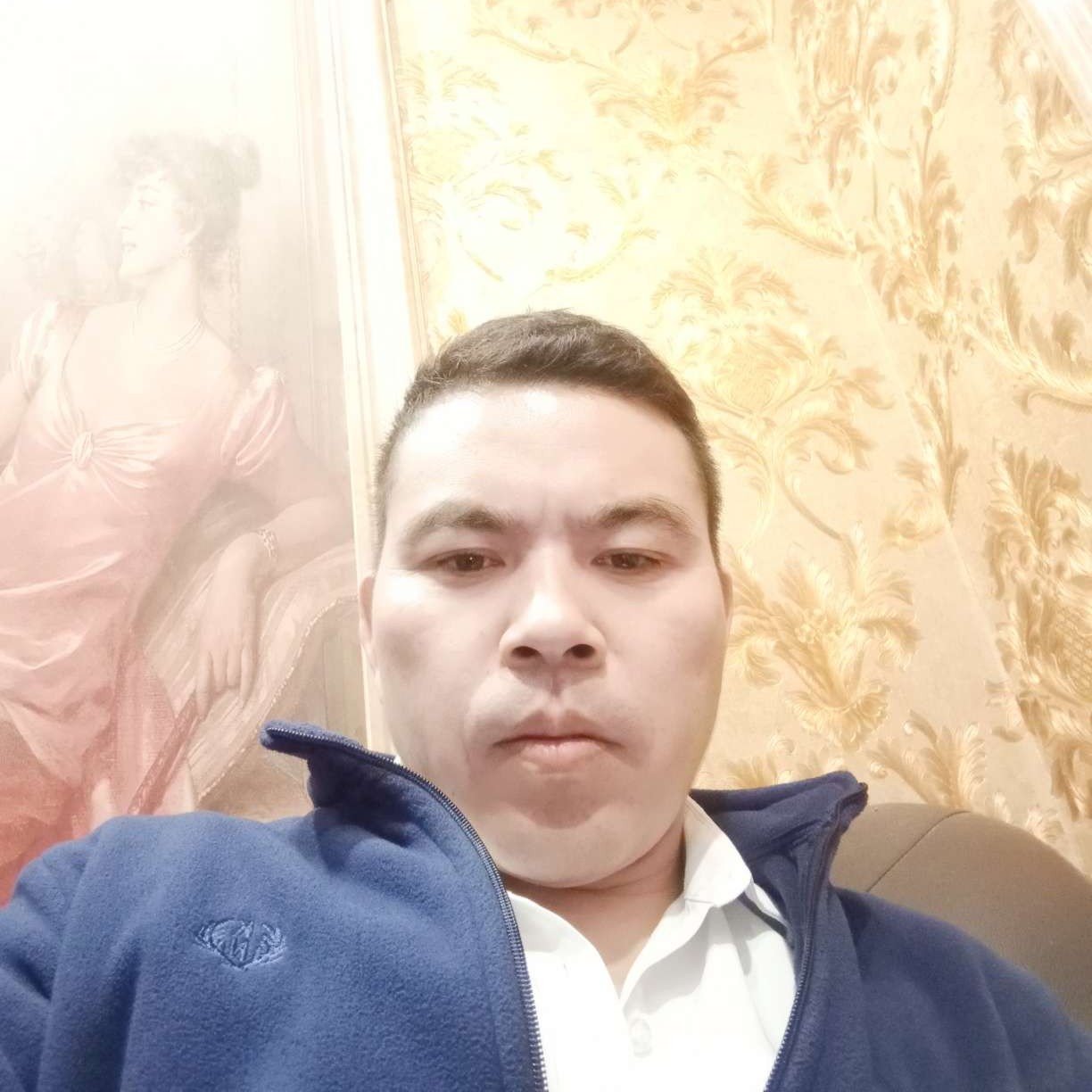 未来凝眸活力的照片