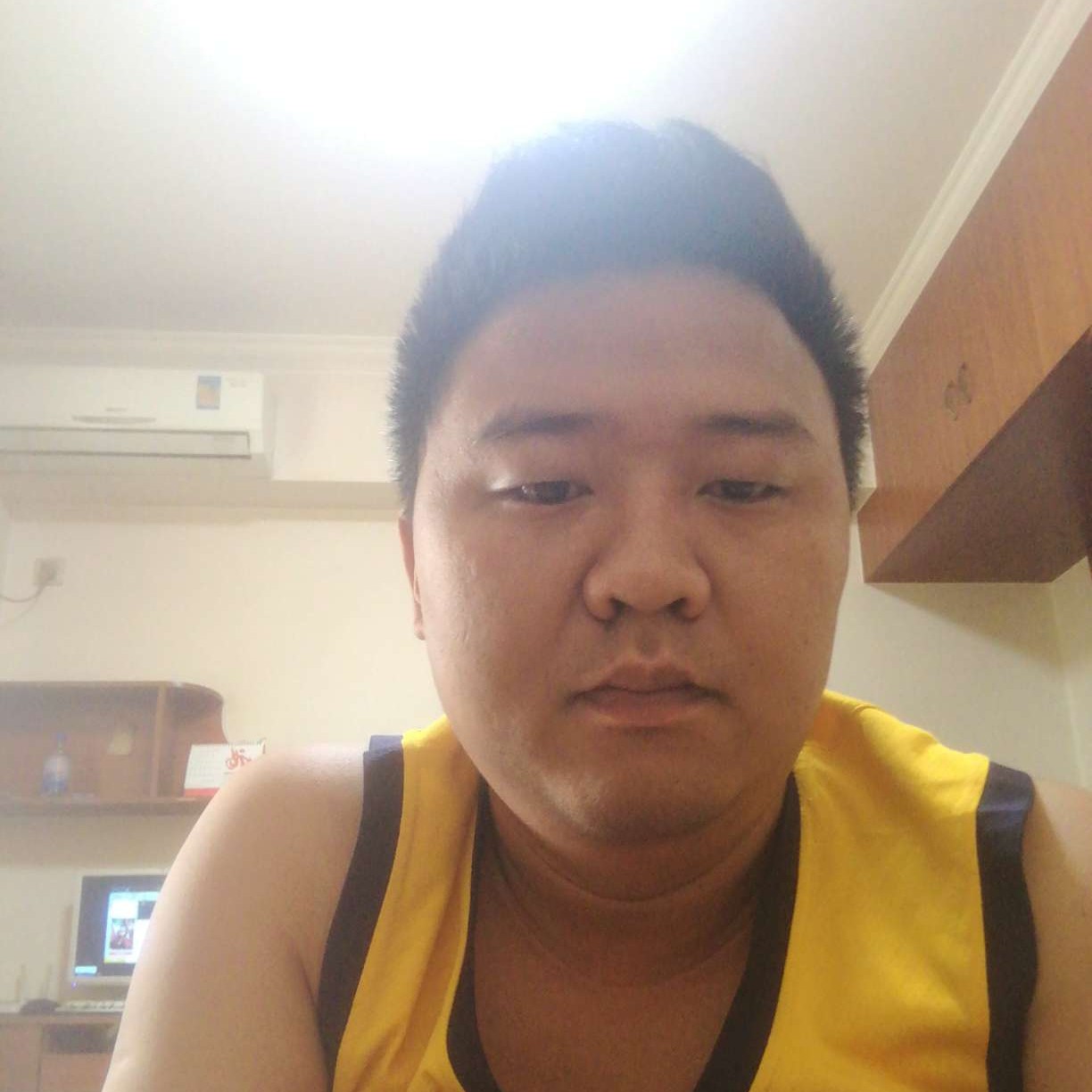 凉笙泪了健康的照片