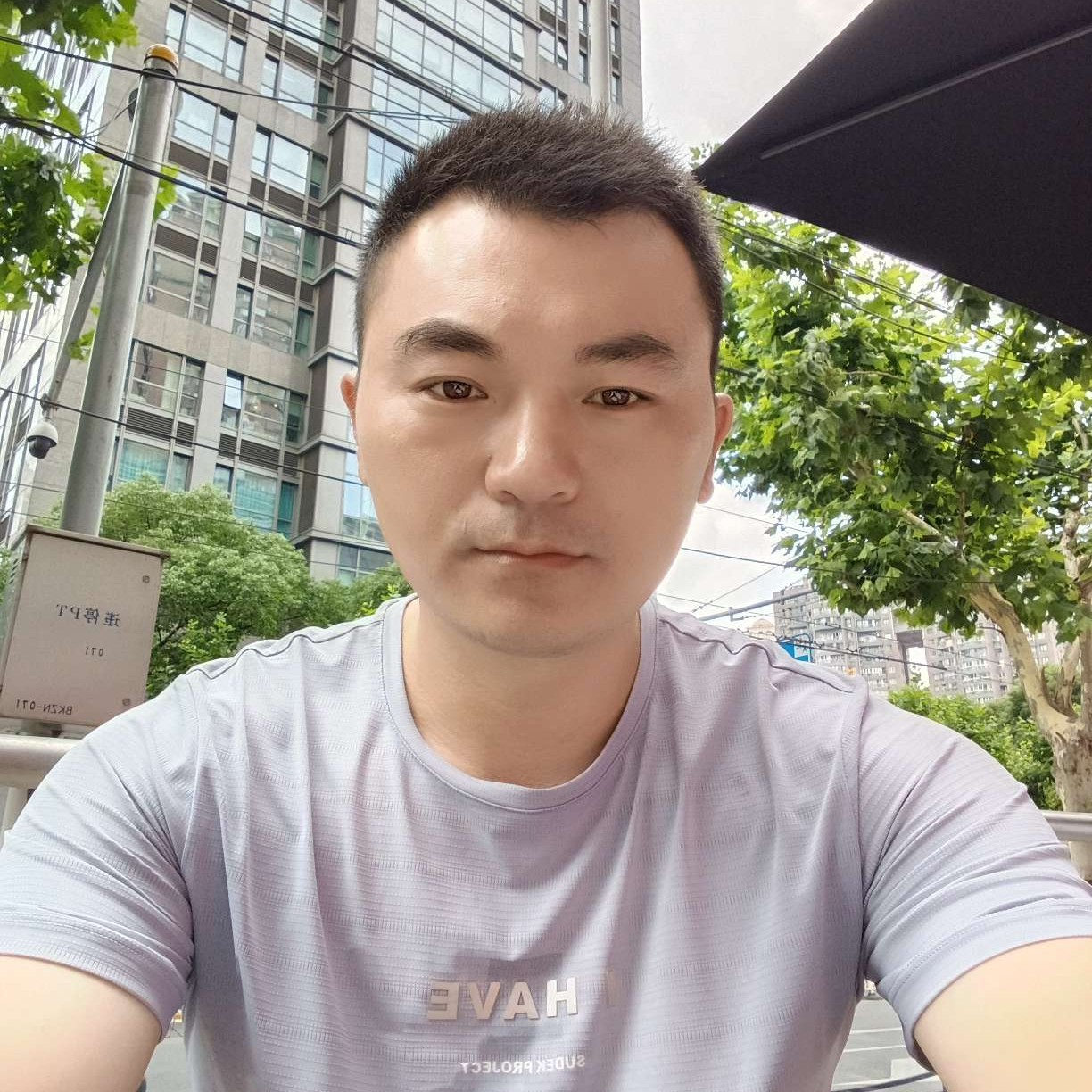 淡淡的照片