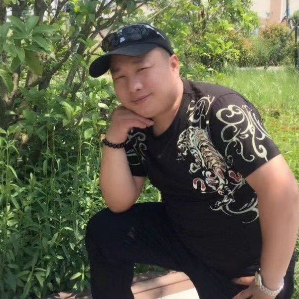 醉月漫步自觉的照片