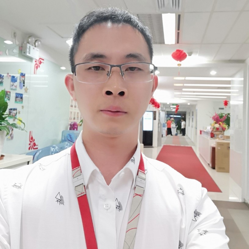 袁袁春哥的照片