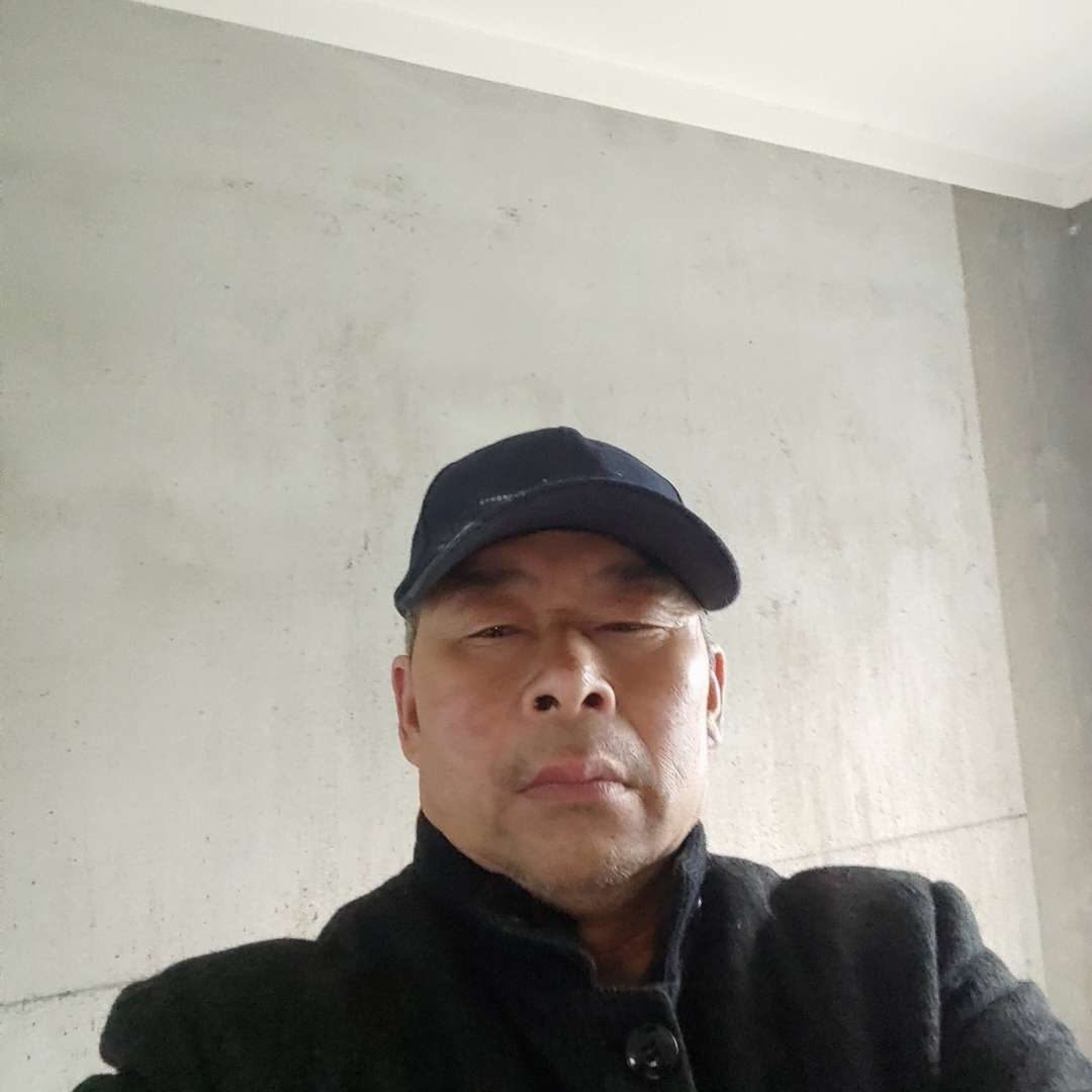 蘩藜扯贪玩的照片
