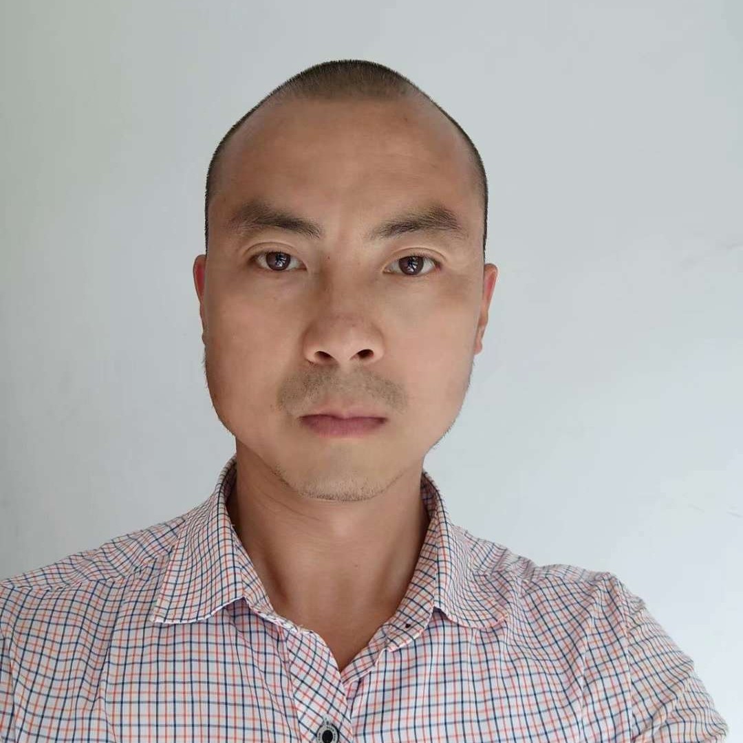 秋天的玉米的照片